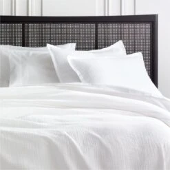 Alto Organic Cotton White Duvet Cover And Shams
