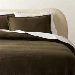 Alto Organic Cotton Dark Green Duvet Cover And Pillow Shams