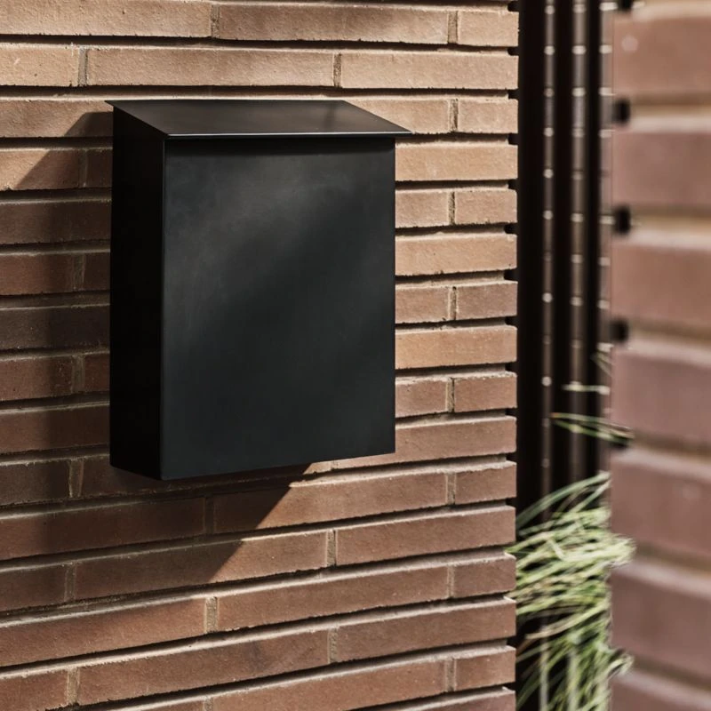 Damon Black Vertical Mailbox - Image 5