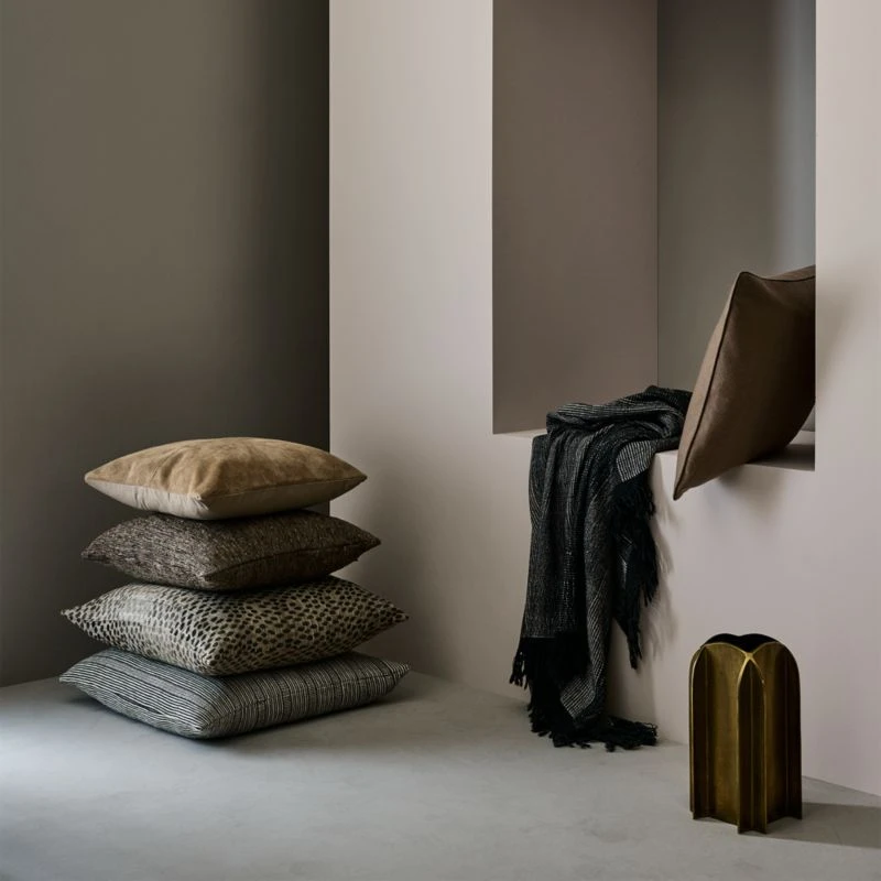 Nala Woven Striped Black Throw Blanket - Image 5