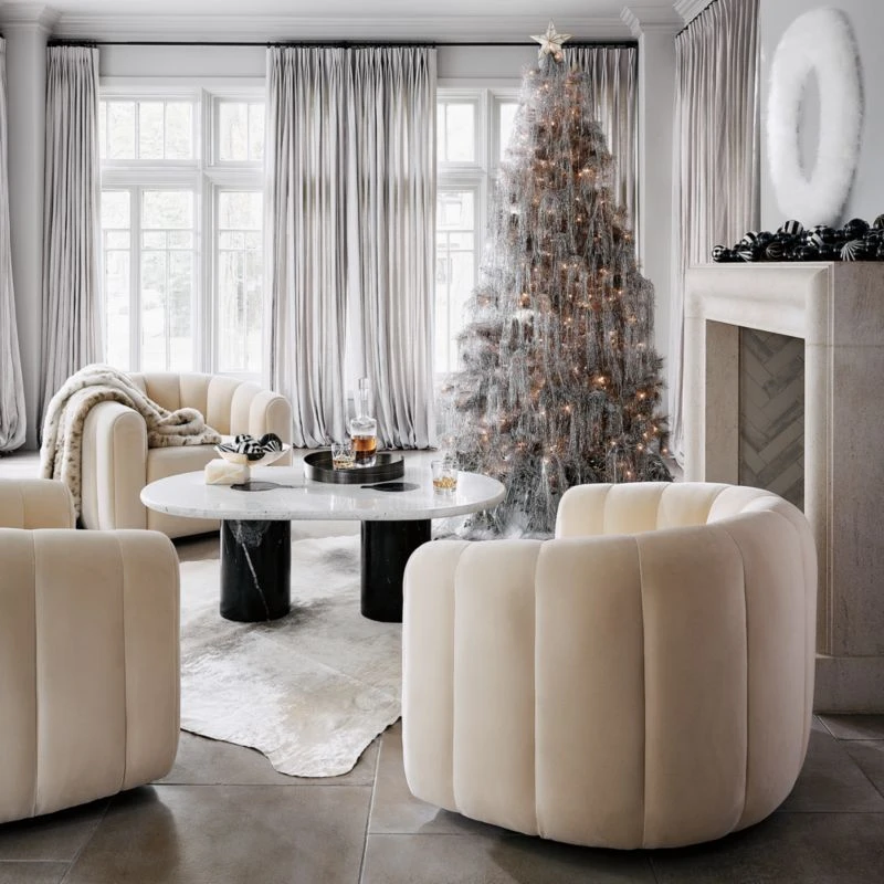 Grey Cowhide Area Rug 5'x8' - Image 8