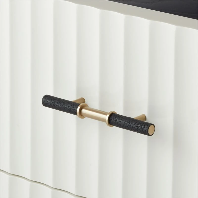 Crimped 4-Drawer White Oak Wood Dresser - Image 7