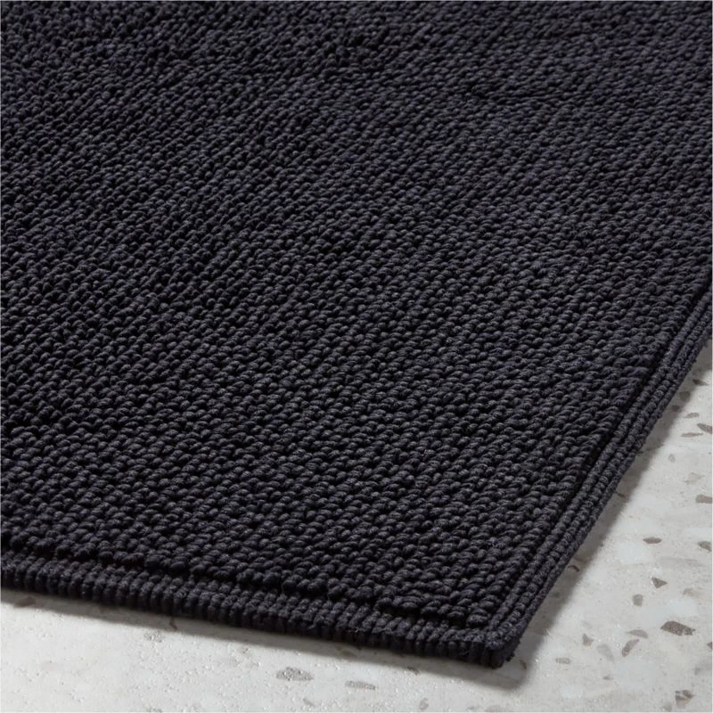 En Pointe Organic Cotton Black Bath Mat 24"x36" - Image 2