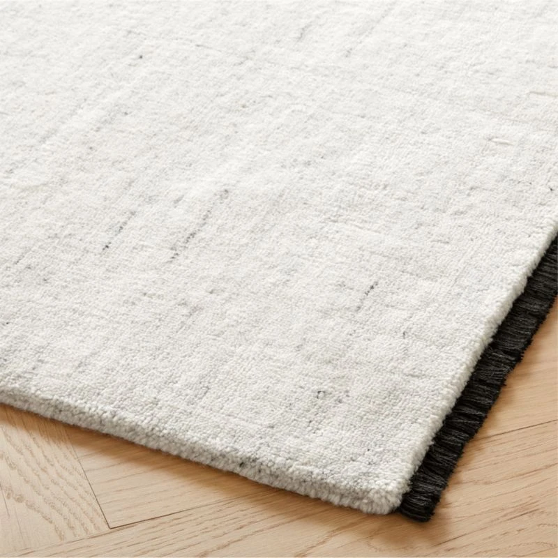Henry Handloomed Black And White Wool Area Rug 5'x8' - Image 3
