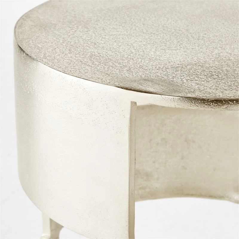 Jalousie Round Silver Cast Aluminum Side Table - Image 8