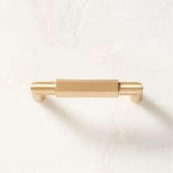 Lavau Brushed Brass Handle 3"
