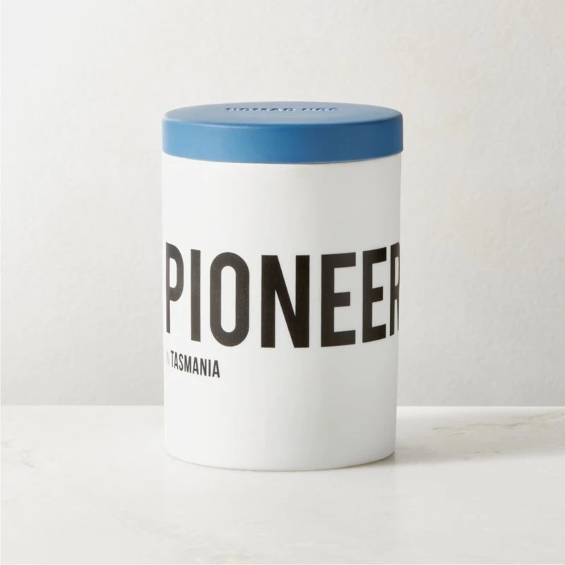 Pioneer In Tasmania Sea-Salt And Coconut Scented Candle 7.8oz - Image 3