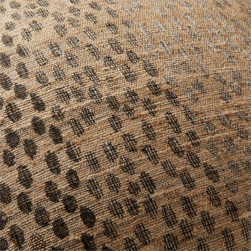 Sabor Animal Print Throw Pillow With Down-Alternative Insert 23" - Image 2